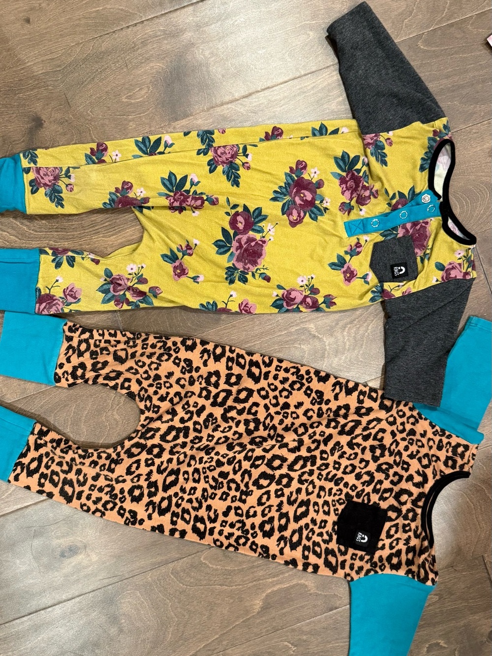 Rags to Raches Yellow Floral & Tan Leopard One-Piece Set with Teal Accents